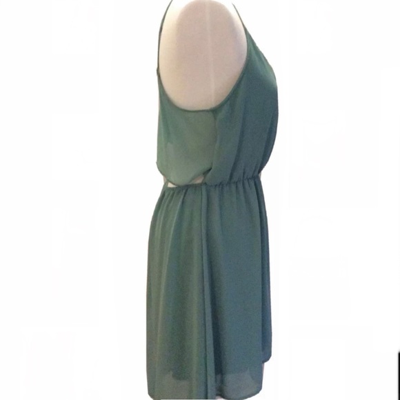 🎉HP🎉EUC Lush Sleeveless Hi-Low Open Back Dress in Beauty Green Women's Large👗 - Picture 6 of 8